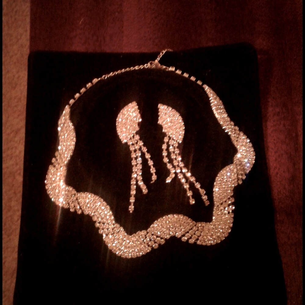 Necklace set - Picture 1 of 4